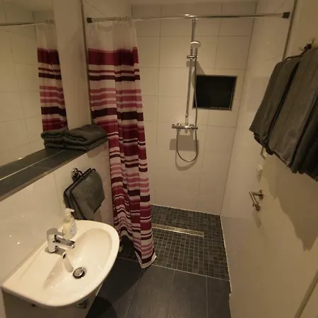Studio-apartment Am Wehrhahn 38