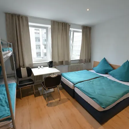 Studio-apartment Am Wehrhahn 38 Apartment *