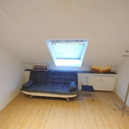Studio-apartment Am Wehrhahn 38